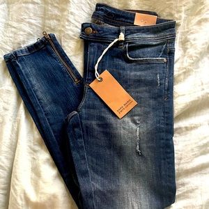 ZARA Basic Z1975 Denim Mid Rise Skinny Jeans. Size US 6.